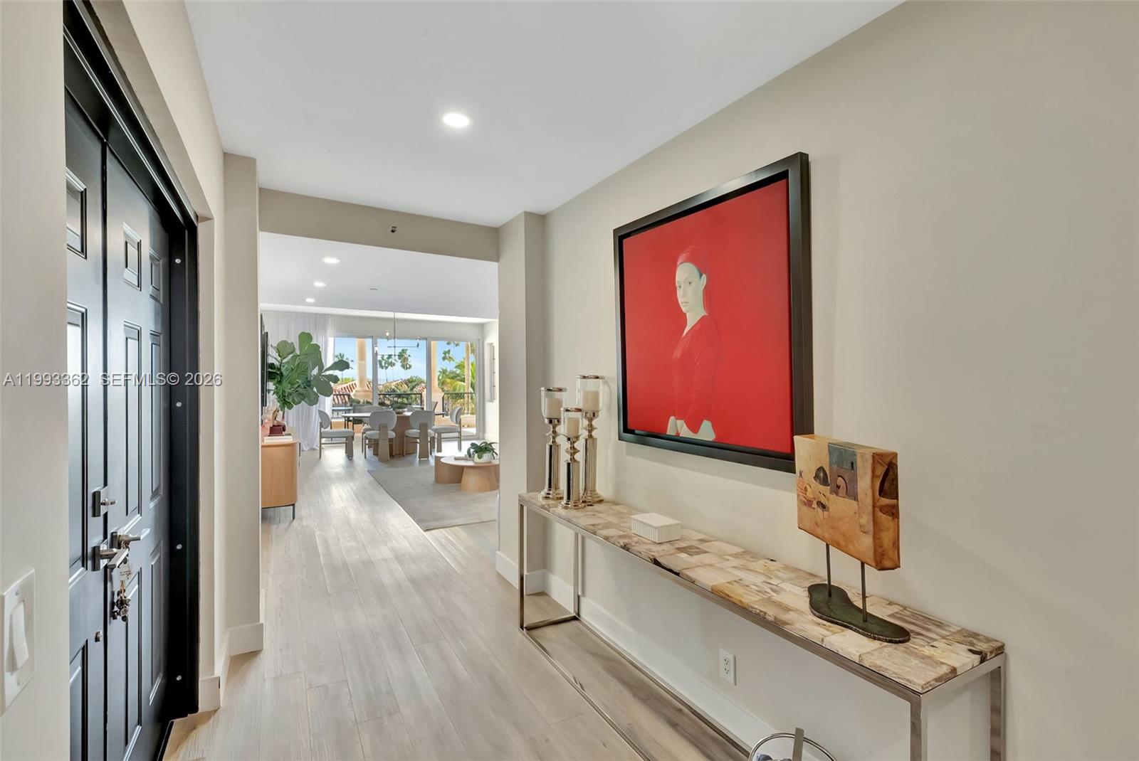 SEASIDE CONDO - Residential