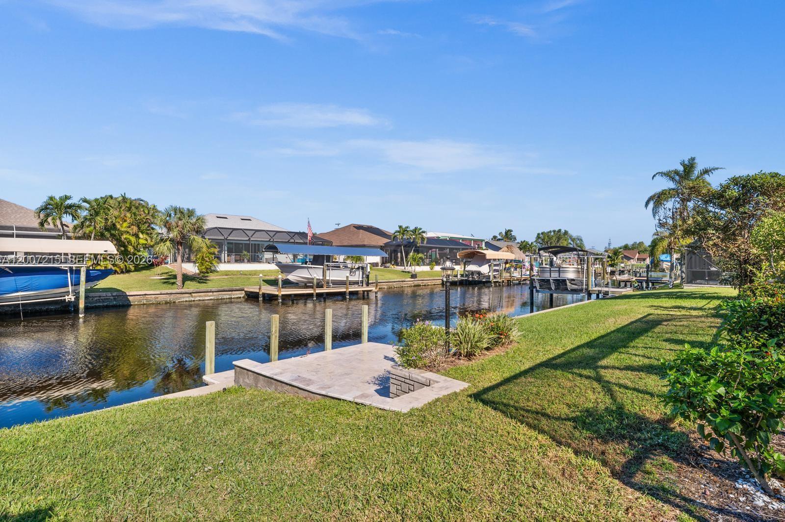 CAPE CORAL SUBDIVISION - Residential