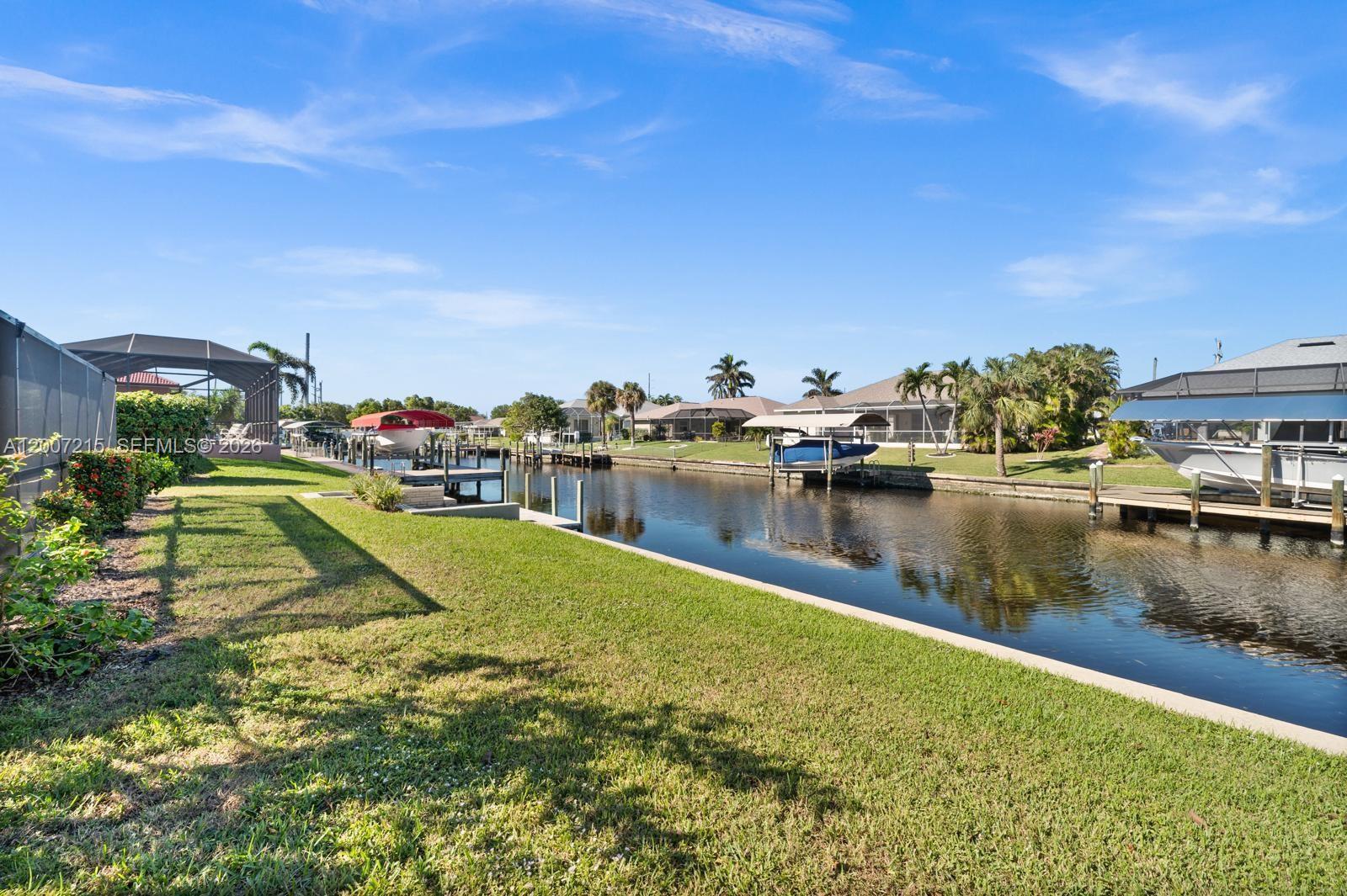 CAPE CORAL SUBDIVISION - Residential