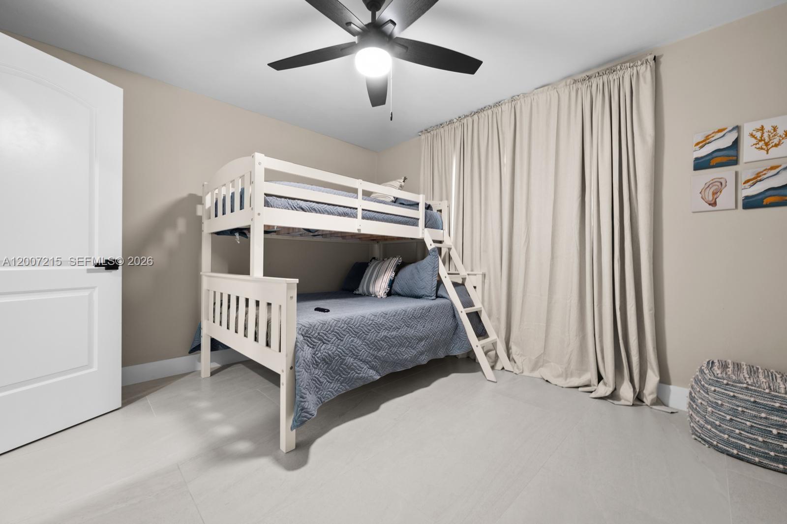 CAPE CORAL SUBDIVISION - Residential
