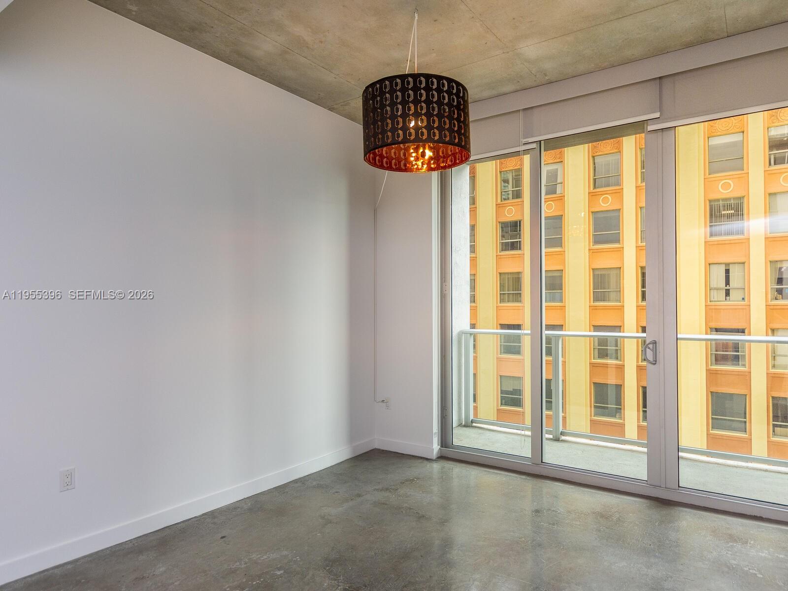 CENTRO CONDO - Residential