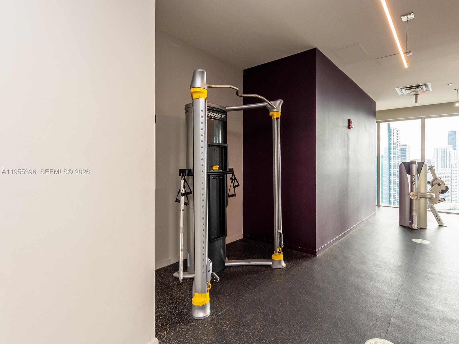 CENTRO CONDO - Residential