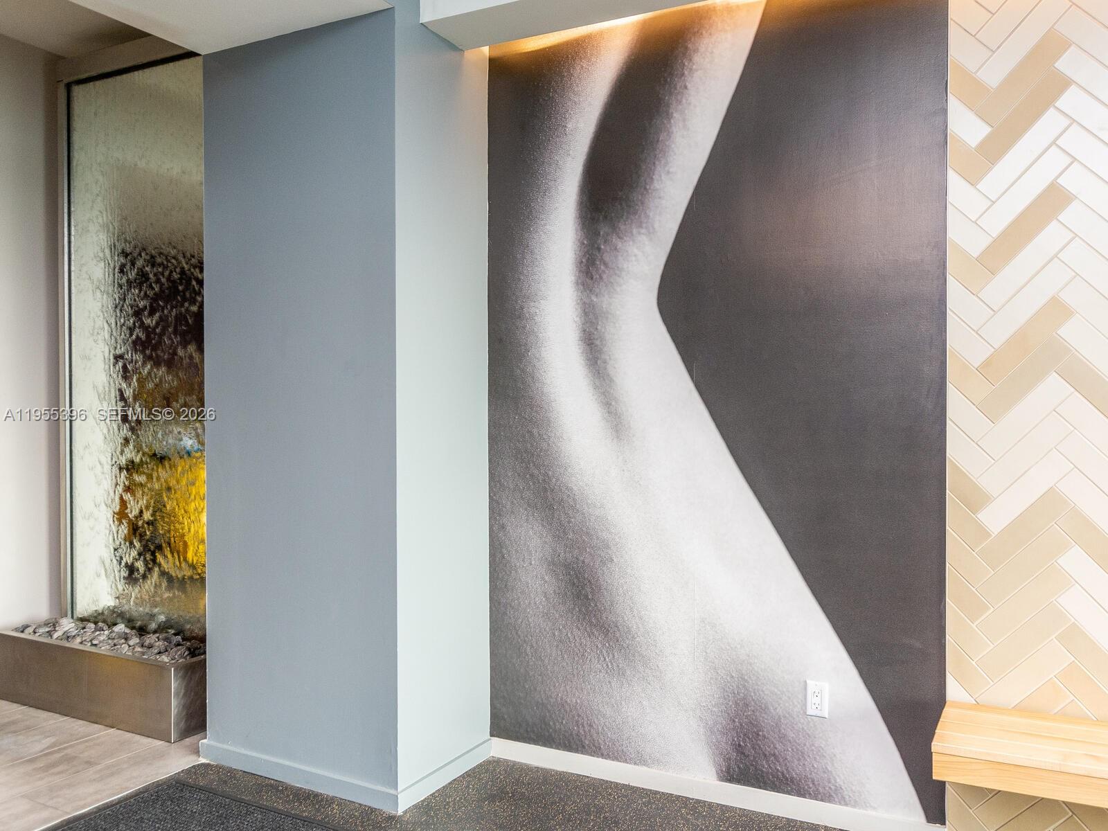 CENTRO CONDO - Residential