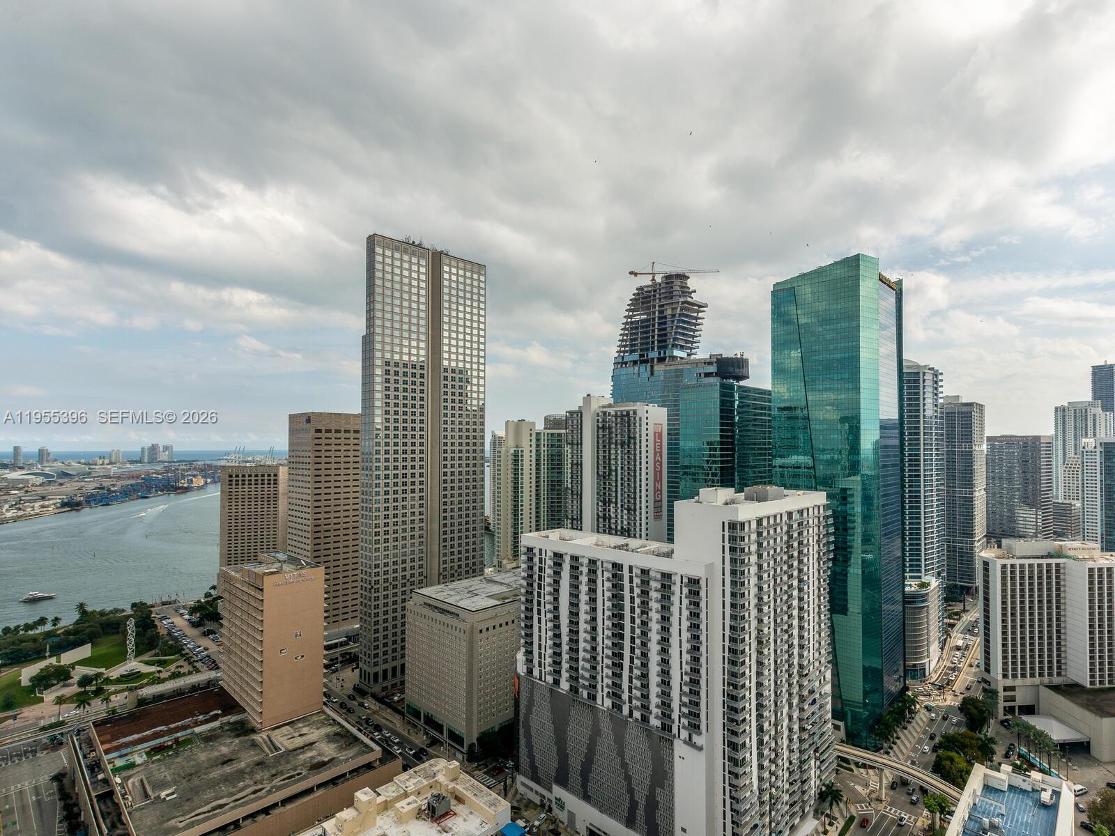 CENTRO CONDO - Residential