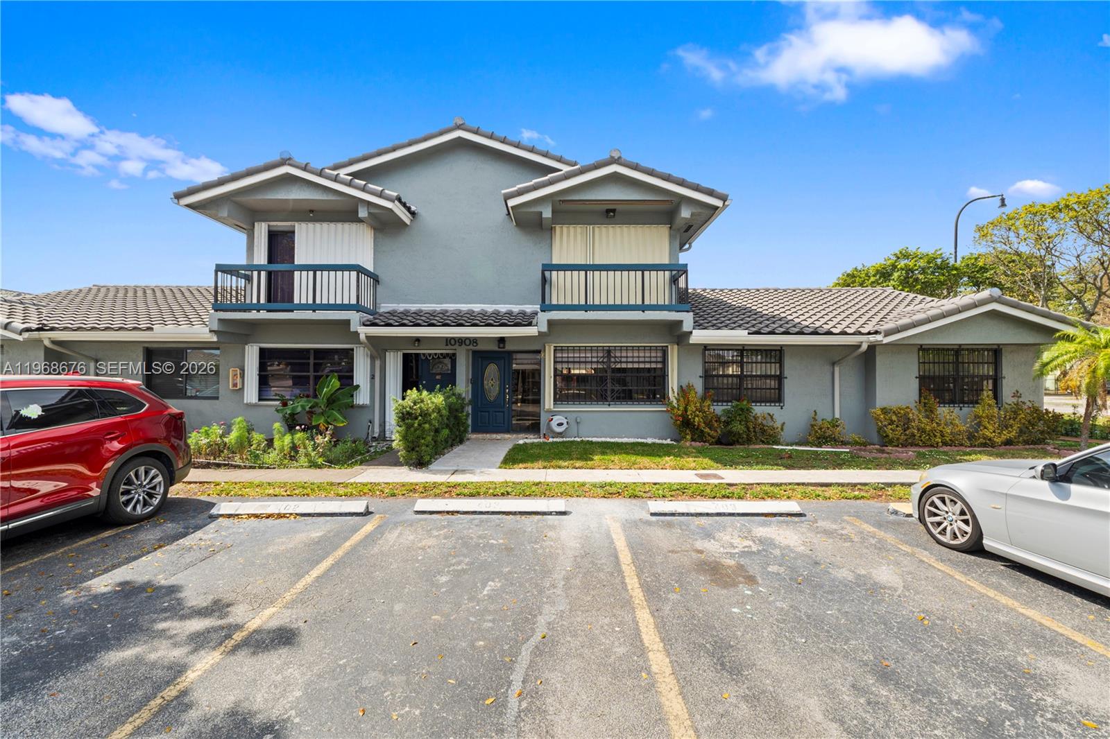 PATIO GRANDE TOWNHOMES CO - Residential