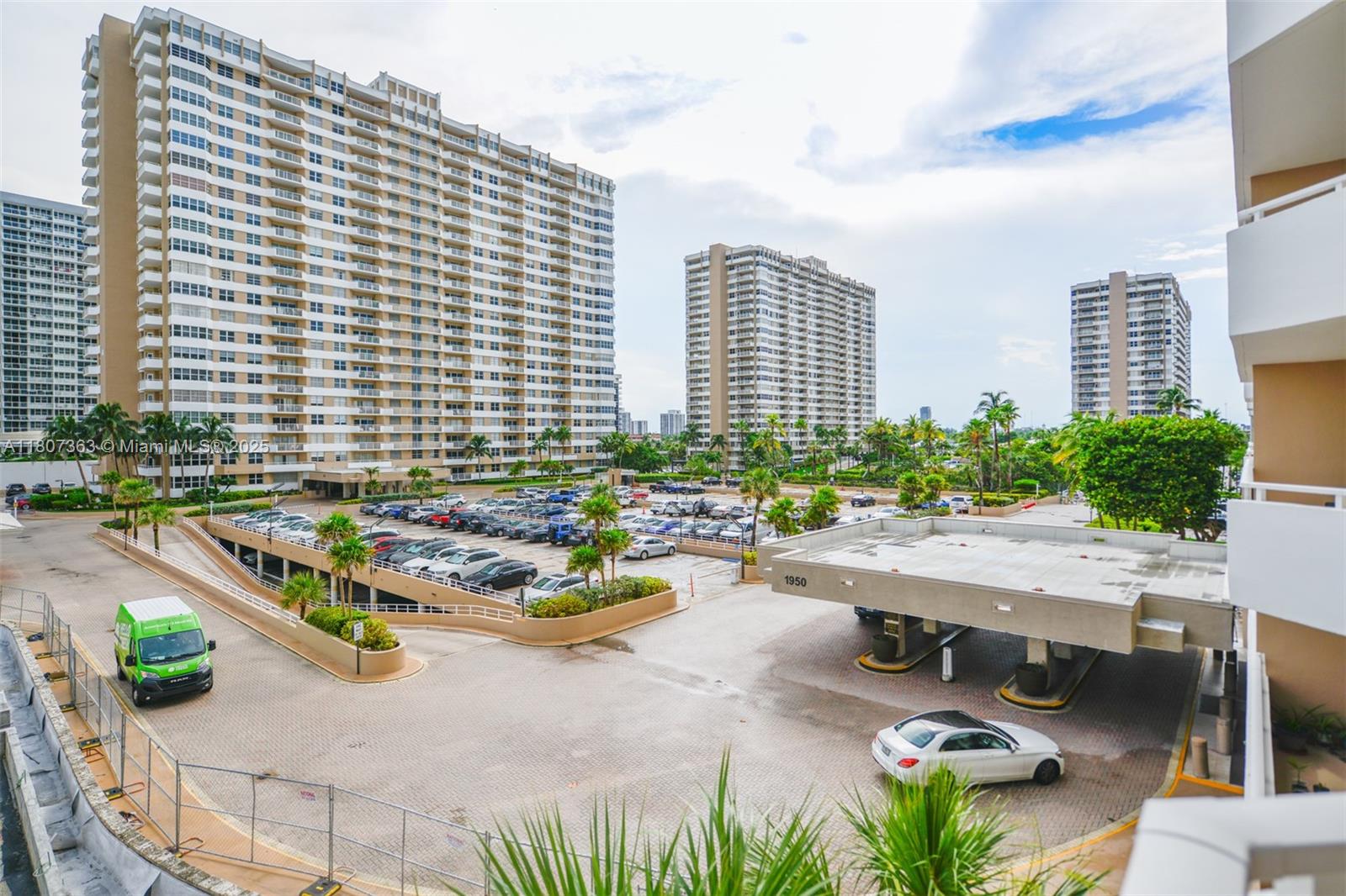 HEMISPHERES CONDO - Residential