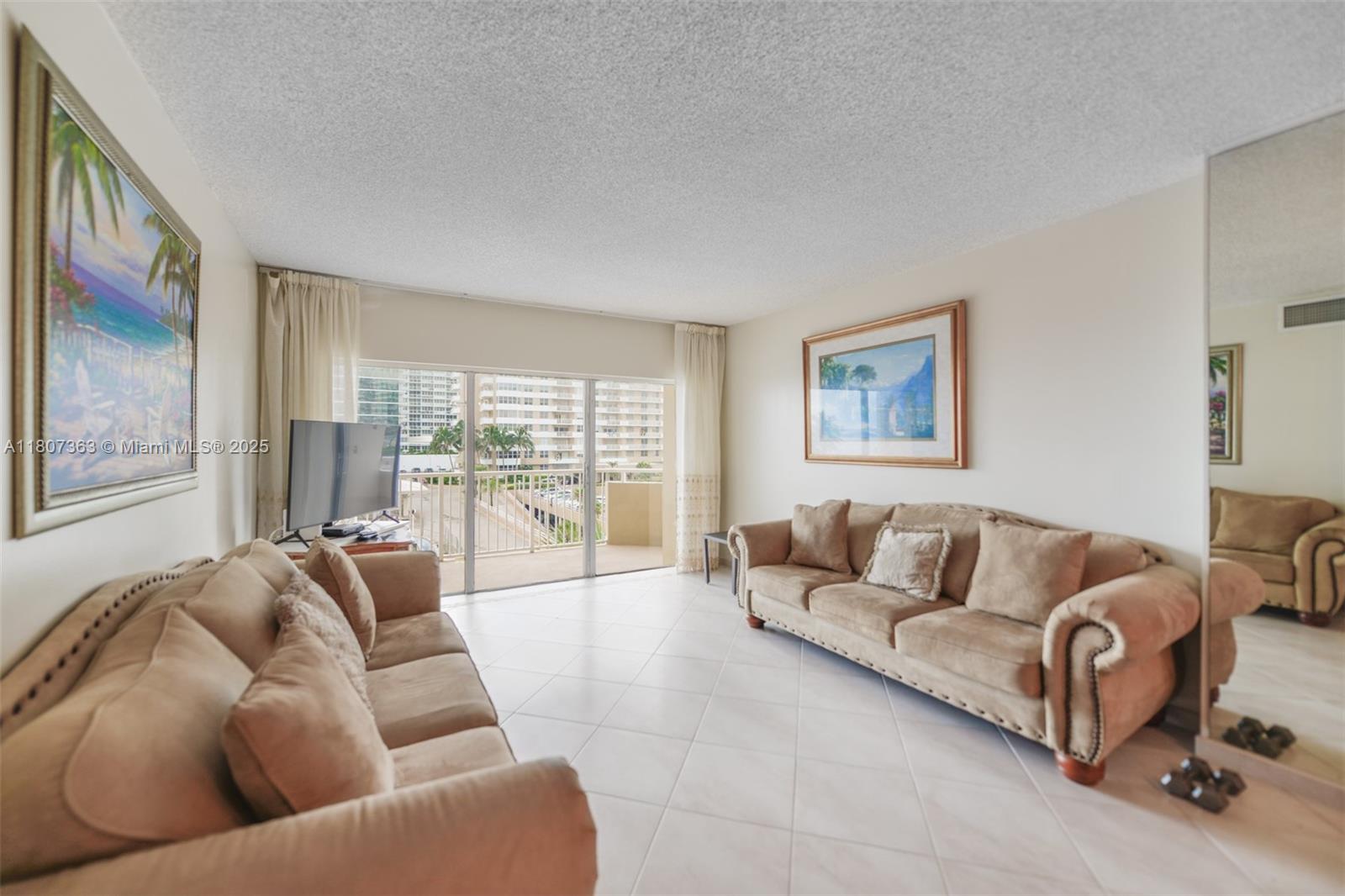 1950 S Ocean Dr 3L
