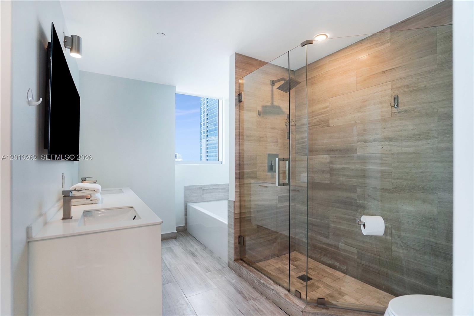 BRICKELLHOUSE CONDO - Residential Lease
