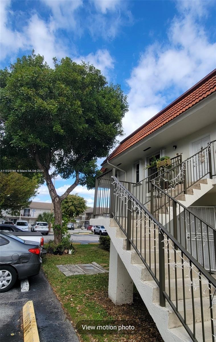 GREENTREE CONDO II - Residential