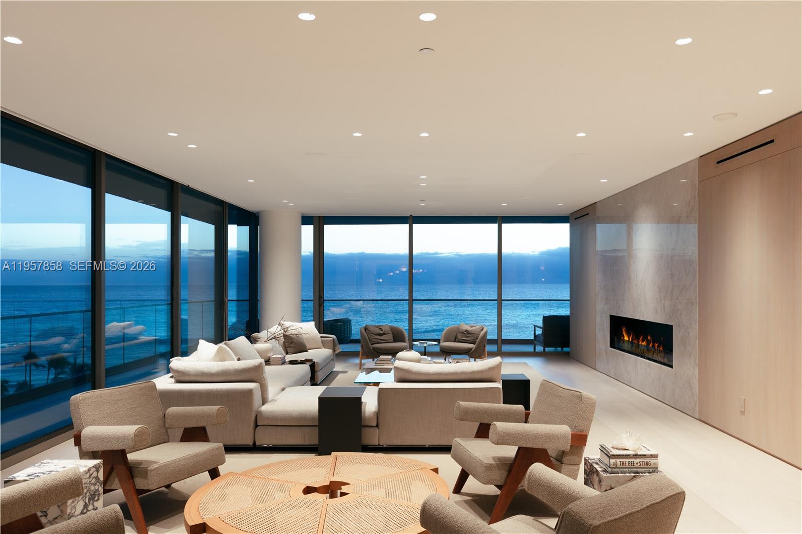 10203 Collins Ave 701