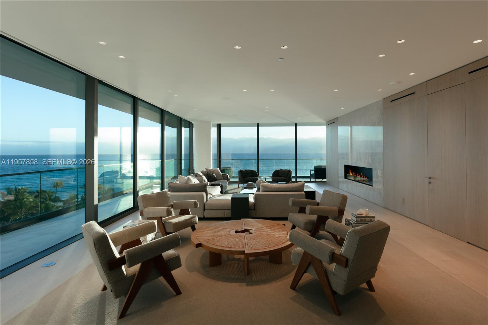 OCEANA BAL HARBOUR CONDO - Residential