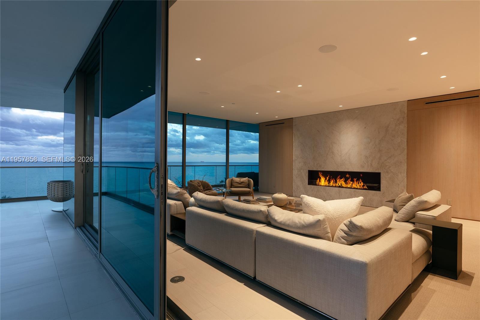 10203 Collins Ave 701