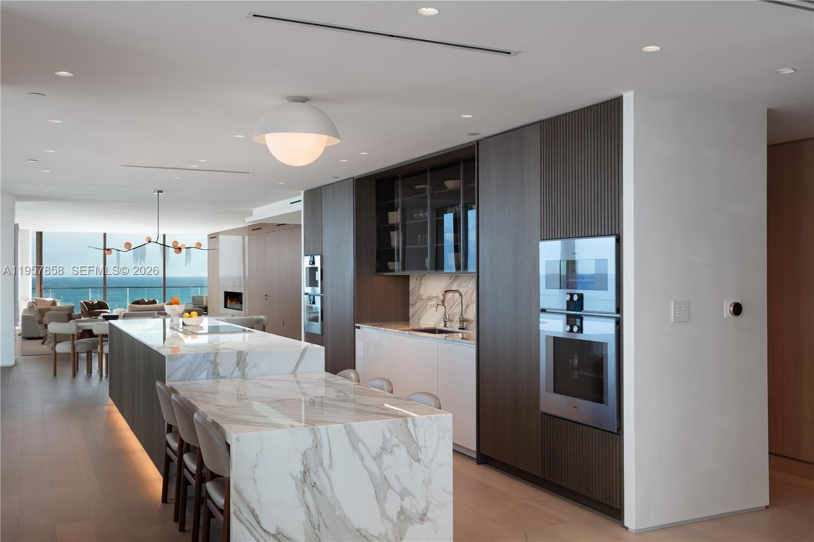 OCEANA BAL HARBOUR CONDO - Residential