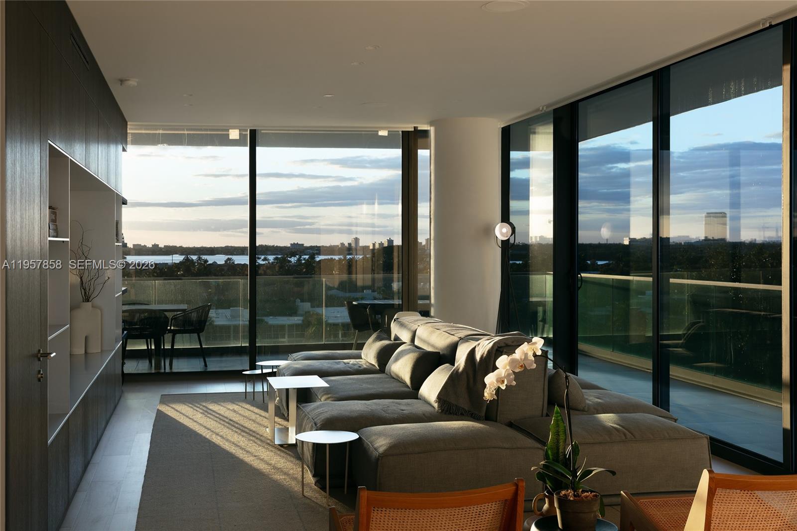 OCEANA BAL HARBOUR CONDO - Residential