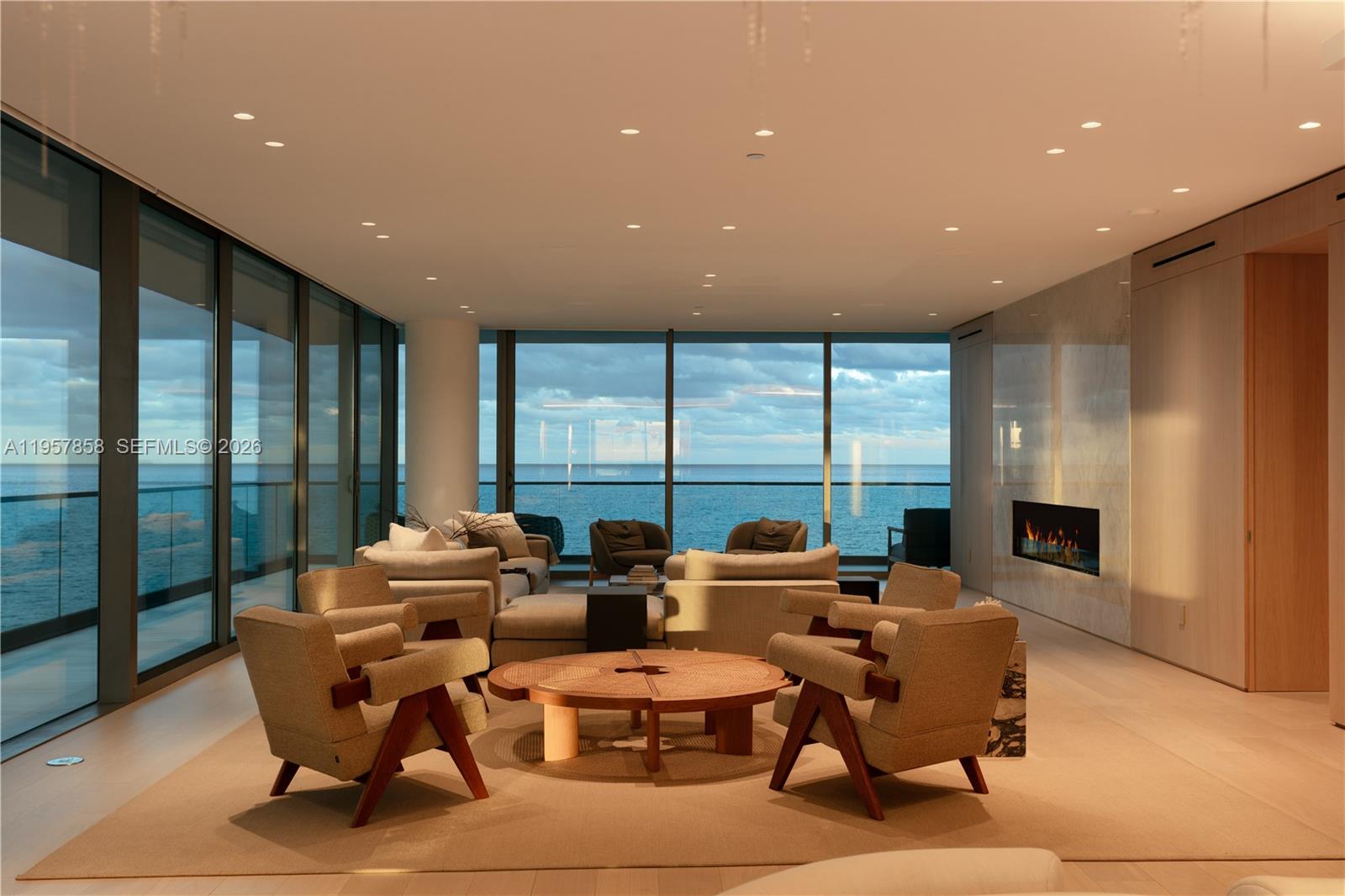 OCEANA BAL HARBOUR CONDO - Residential