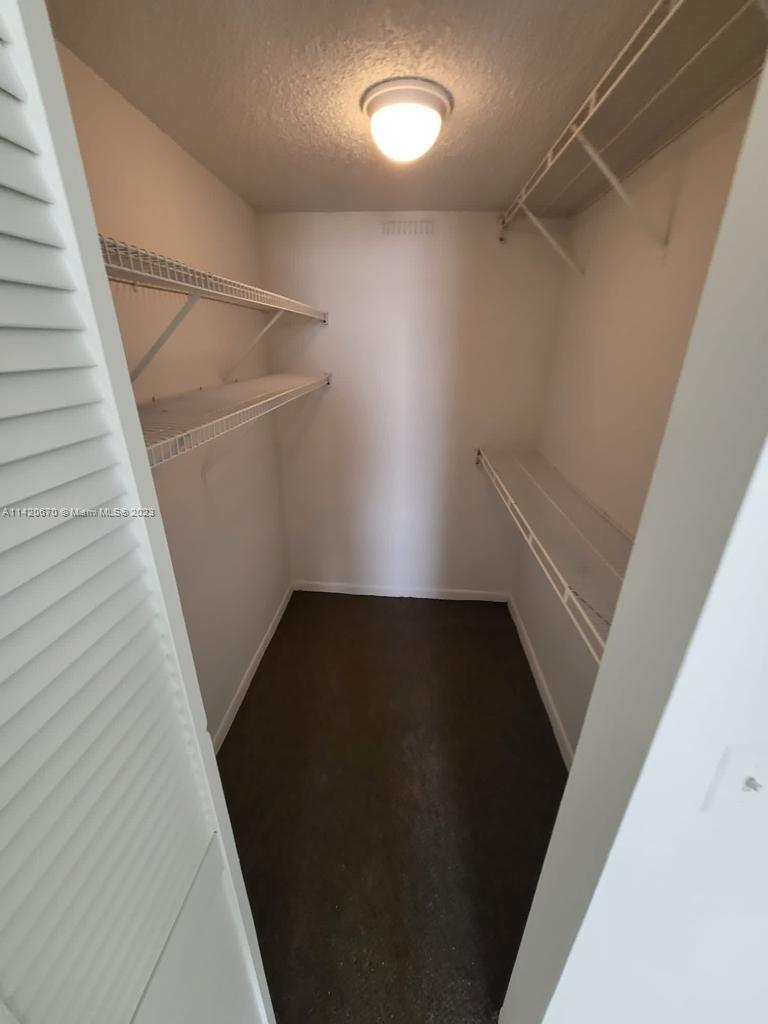 SAILBOAT CAY CONDO - Residential