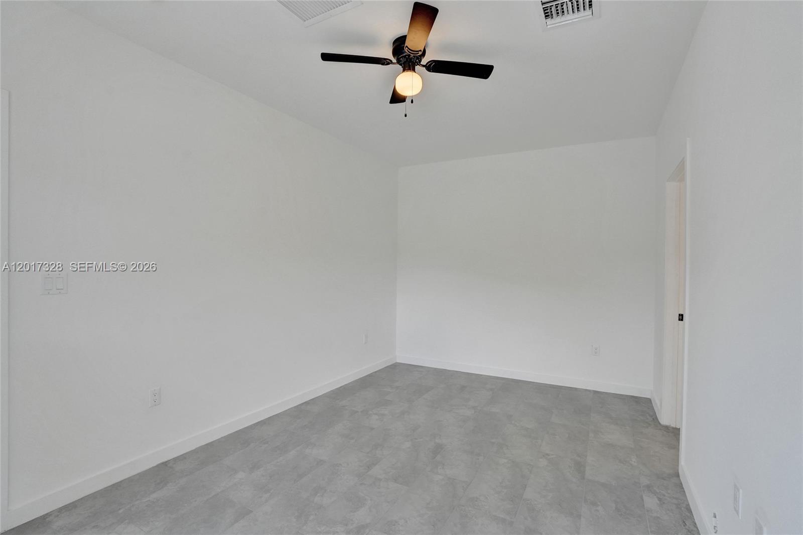 FRANKLIN PARK - Residential