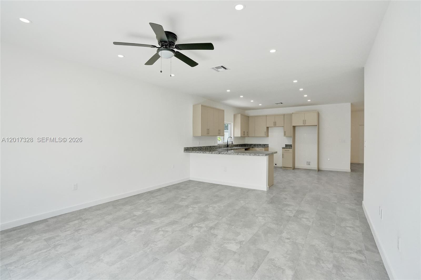 FRANKLIN PARK - Residential