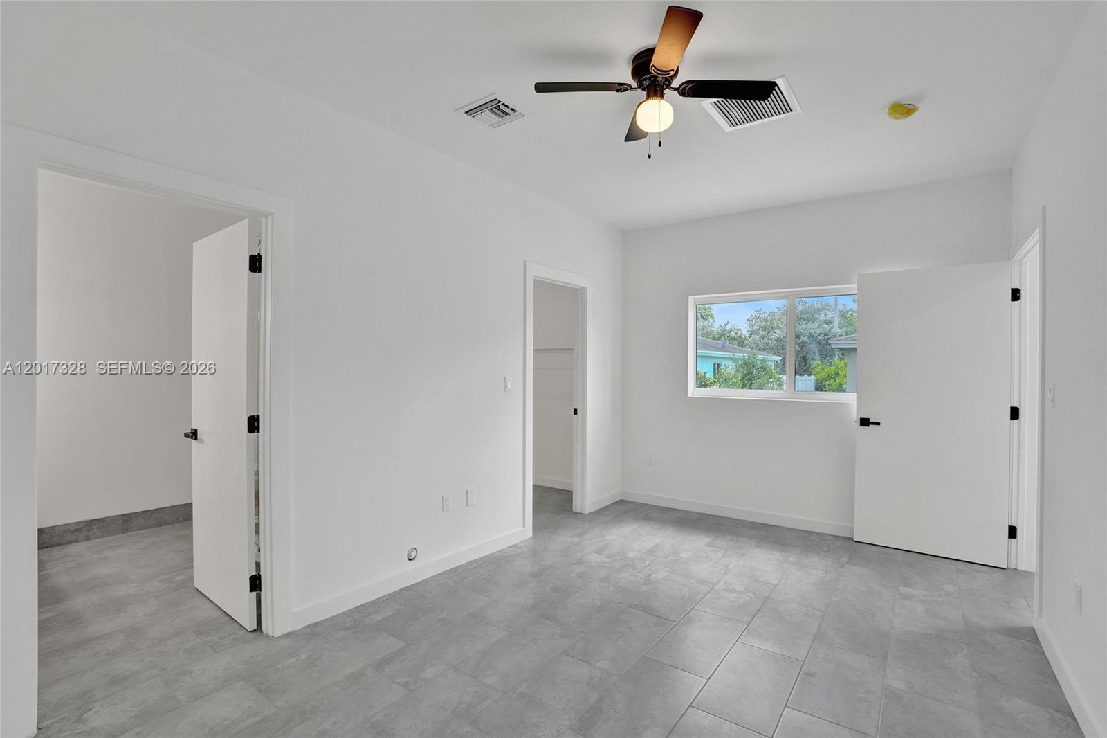 FRANKLIN PARK - Residential