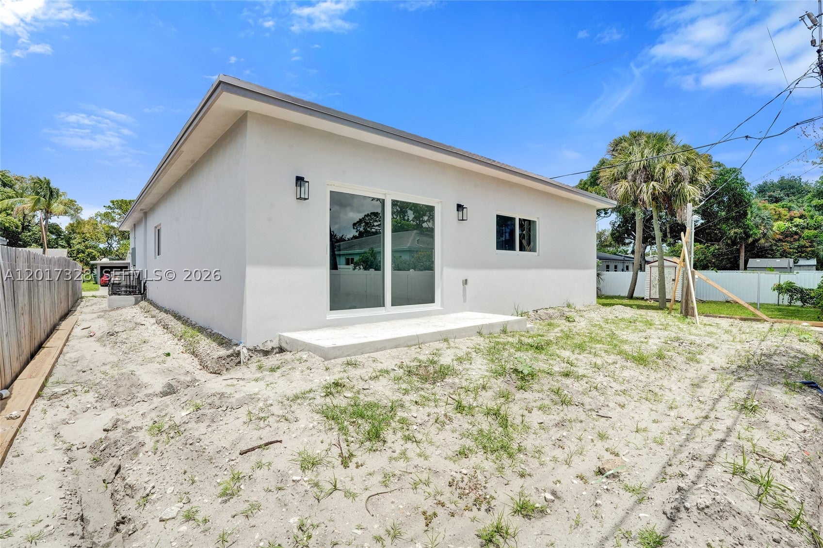 2536 NW 9th Ct