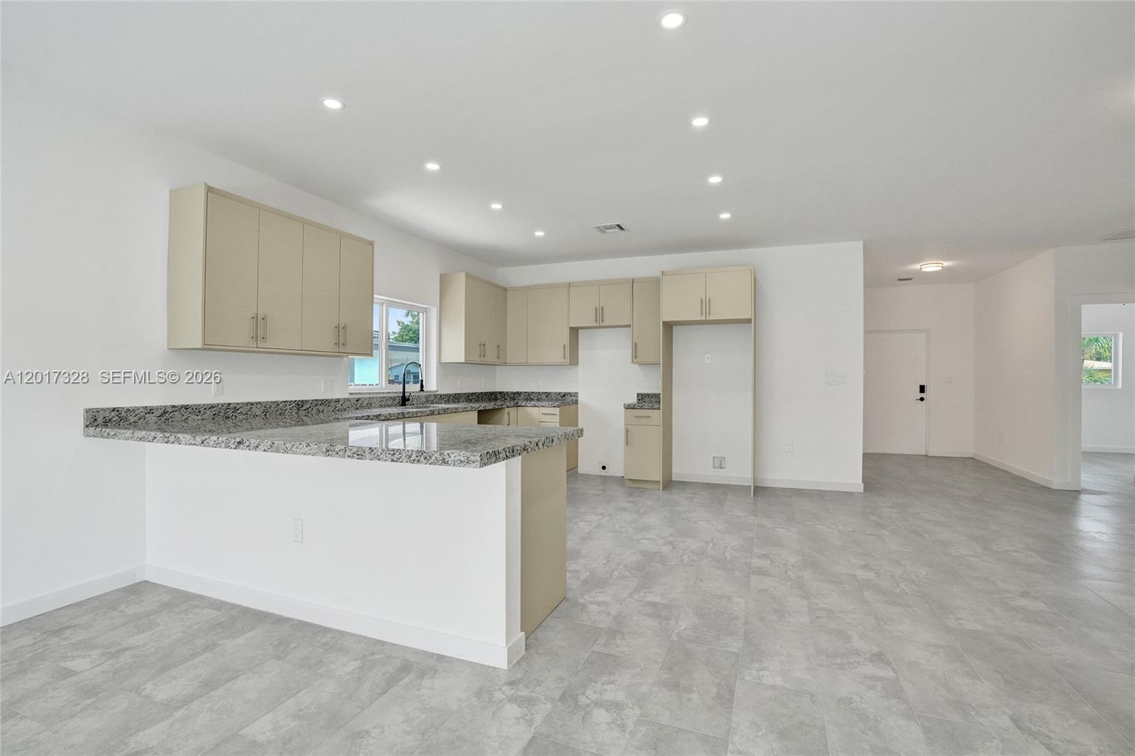 FRANKLIN PARK - Residential