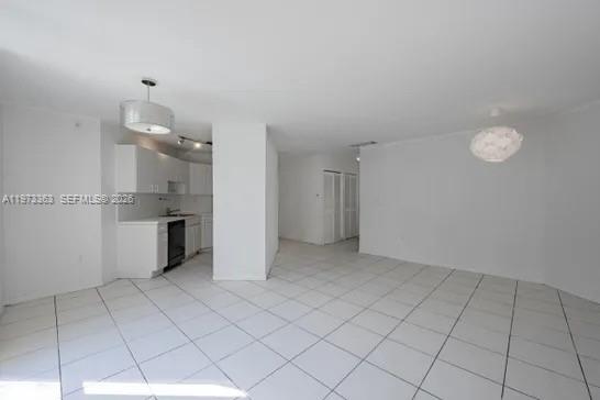 WEST BAY PLAZA CONDO - Residential