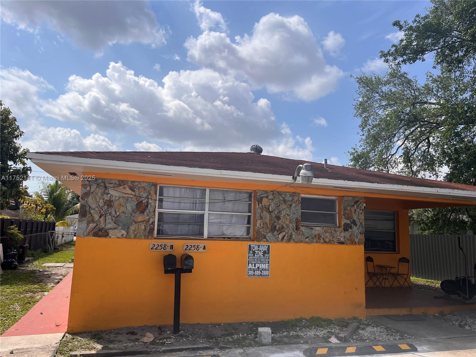 Rental Property at 2258 Nw 83 St B, Miami, Broward County, Florida - Bedrooms: 2 
Bathrooms: 1  - $1,650 MO.