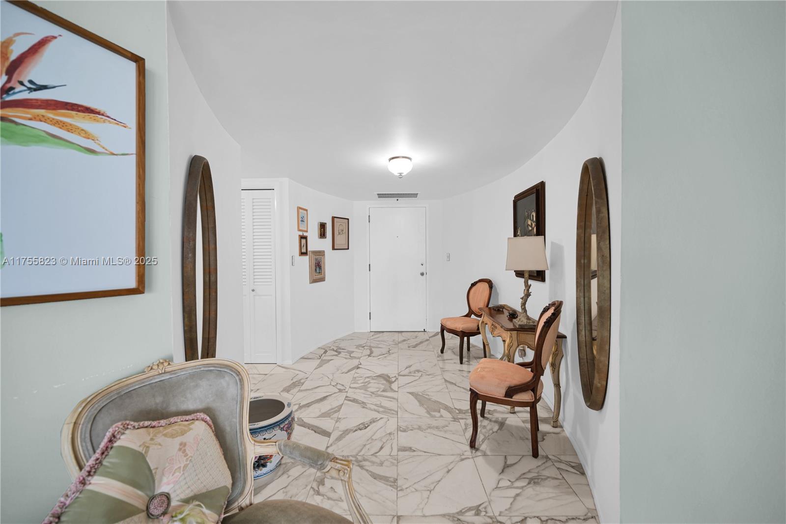 GALLEON CONDO - Residential