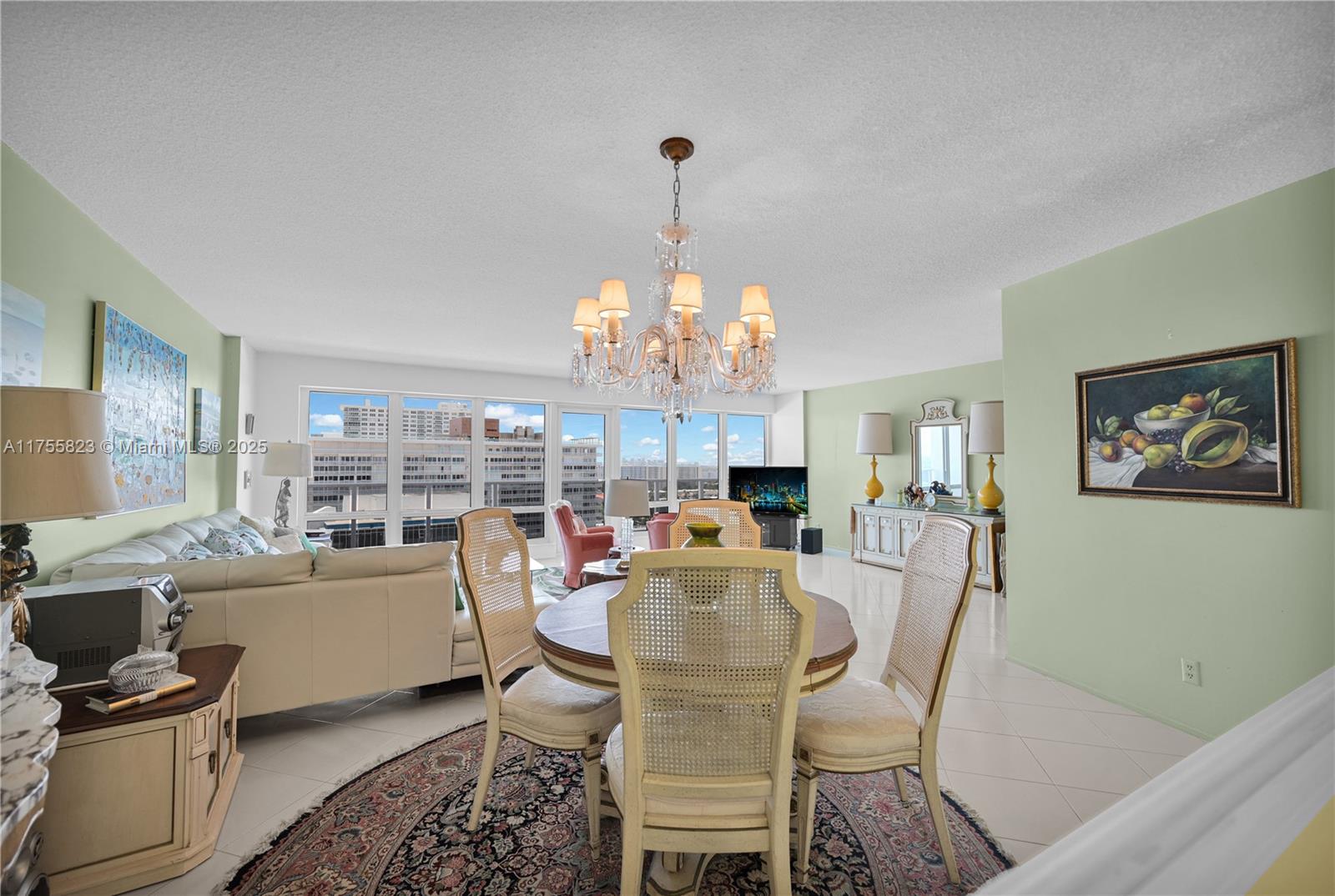 GALLEON CONDO - Residential
