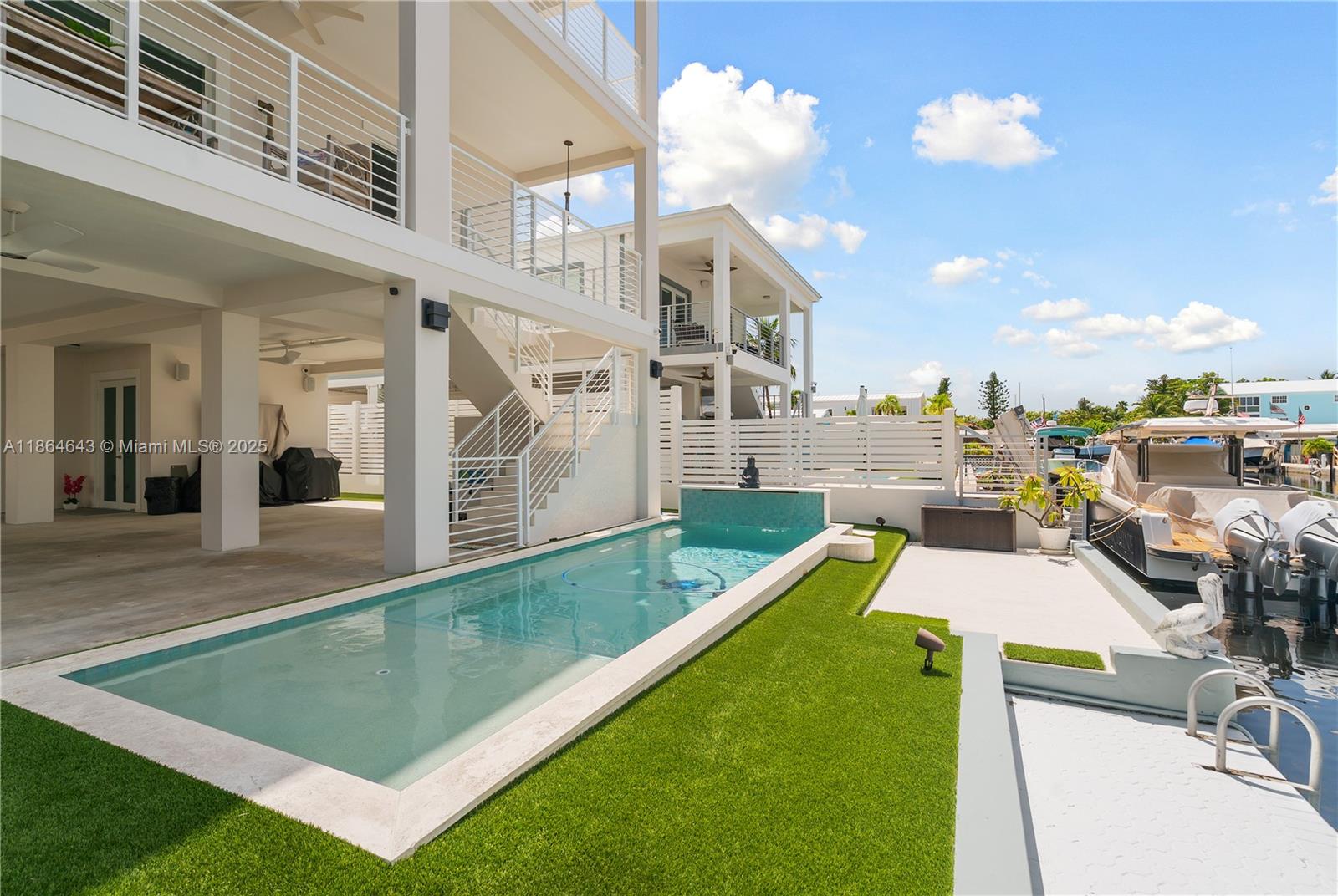 CROSS KEY WATERWAYS EST S - Residential