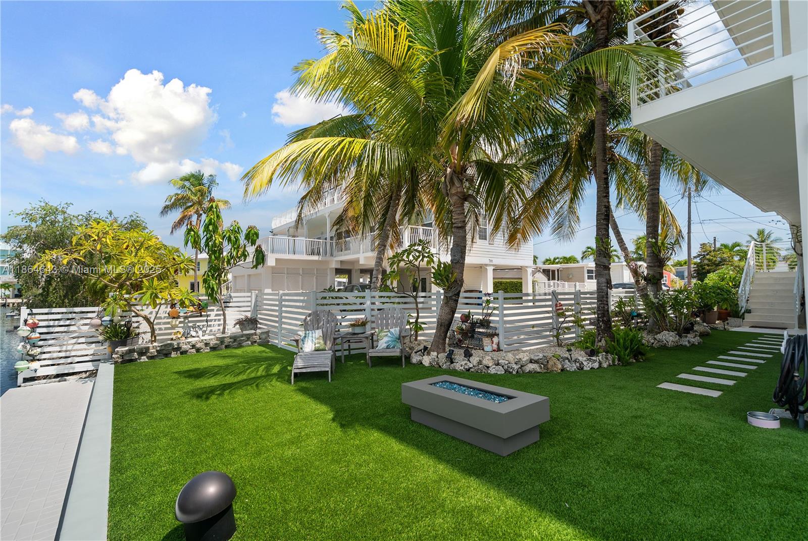 CROSS KEY WATERWAYS EST S - Residential