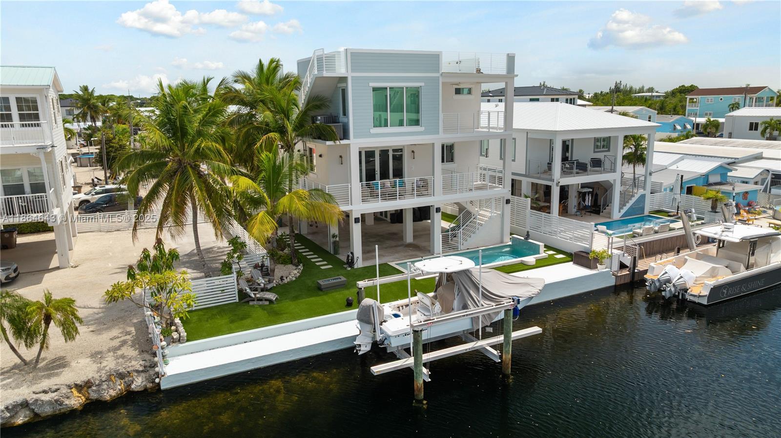 CROSS KEY WATERWAYS EST S - Residential