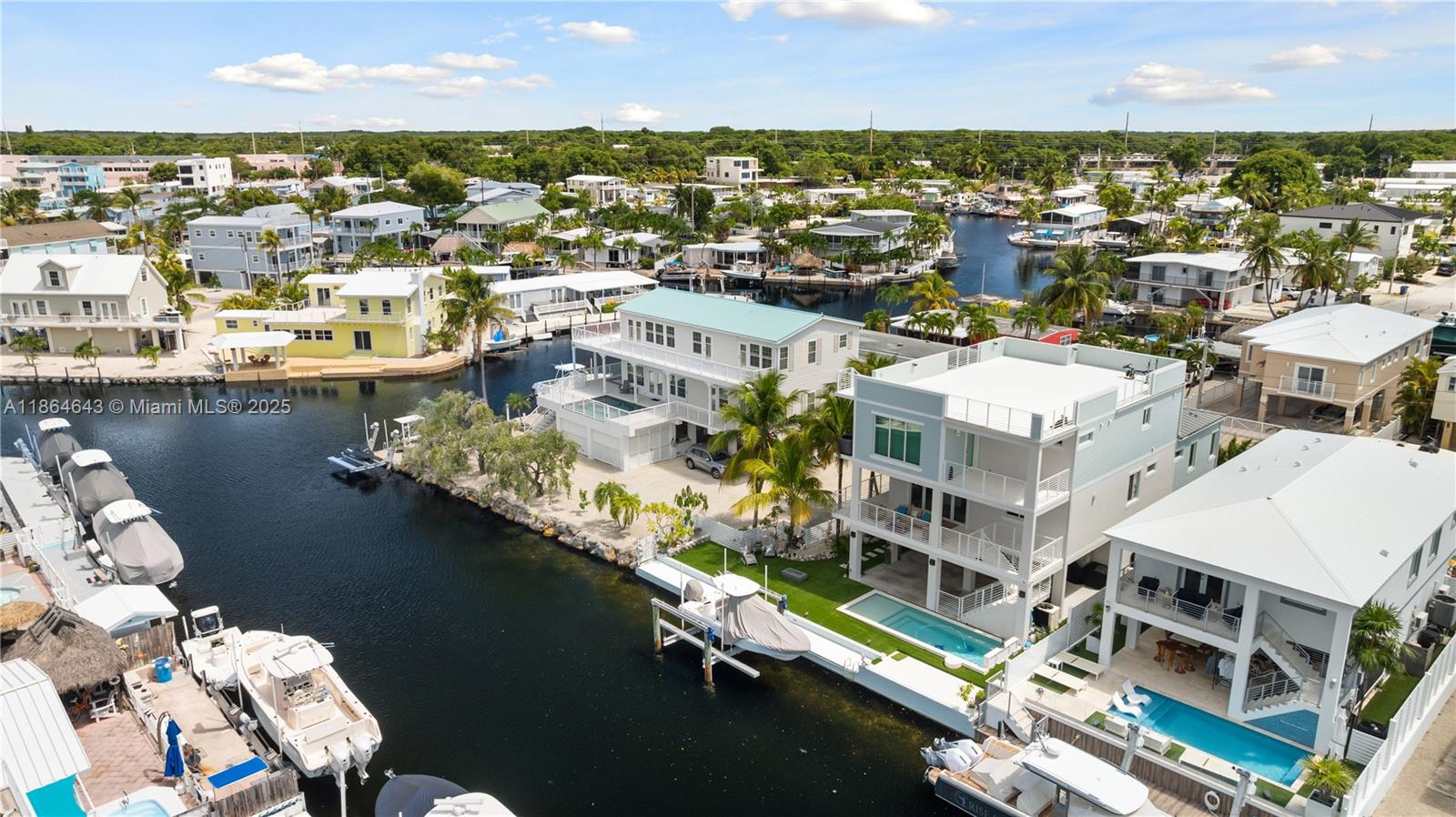 CROSS KEY WATERWAYS EST S - Residential