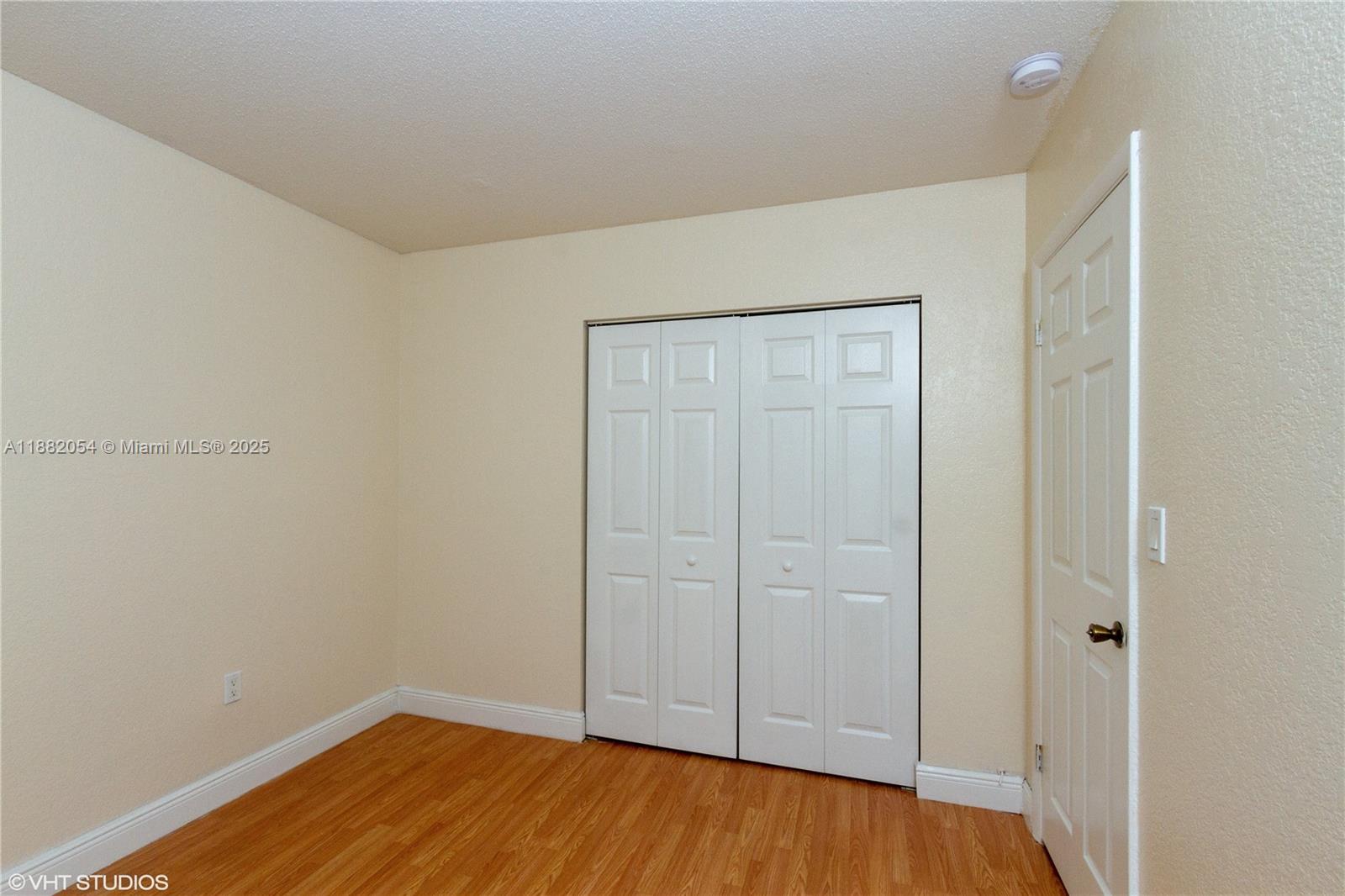 NOB HILL WEST CONDO - Residential Lease