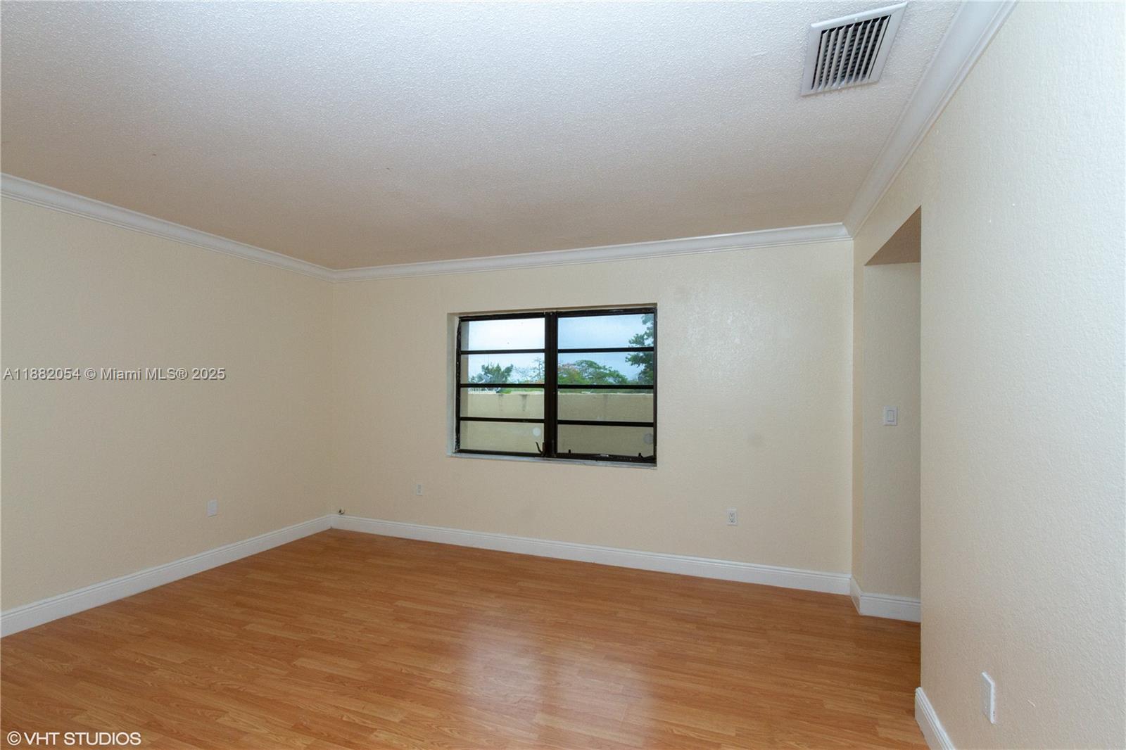 NOB HILL WEST CONDO - Residential Lease