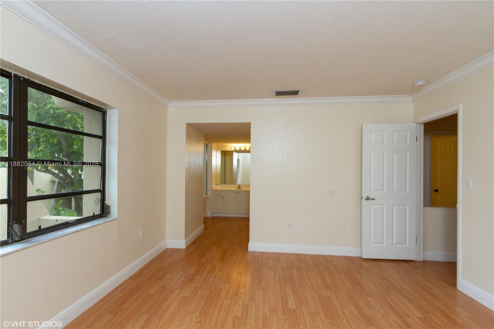 NOB HILL WEST CONDO - Residential Lease