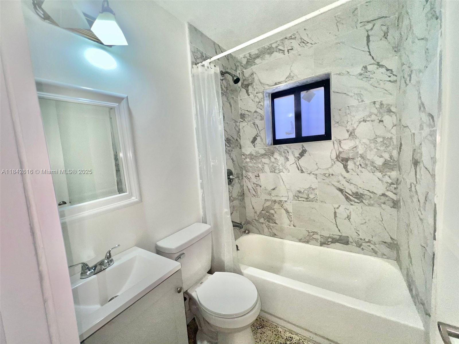 HIALEAH 7TH ADDN - Residential