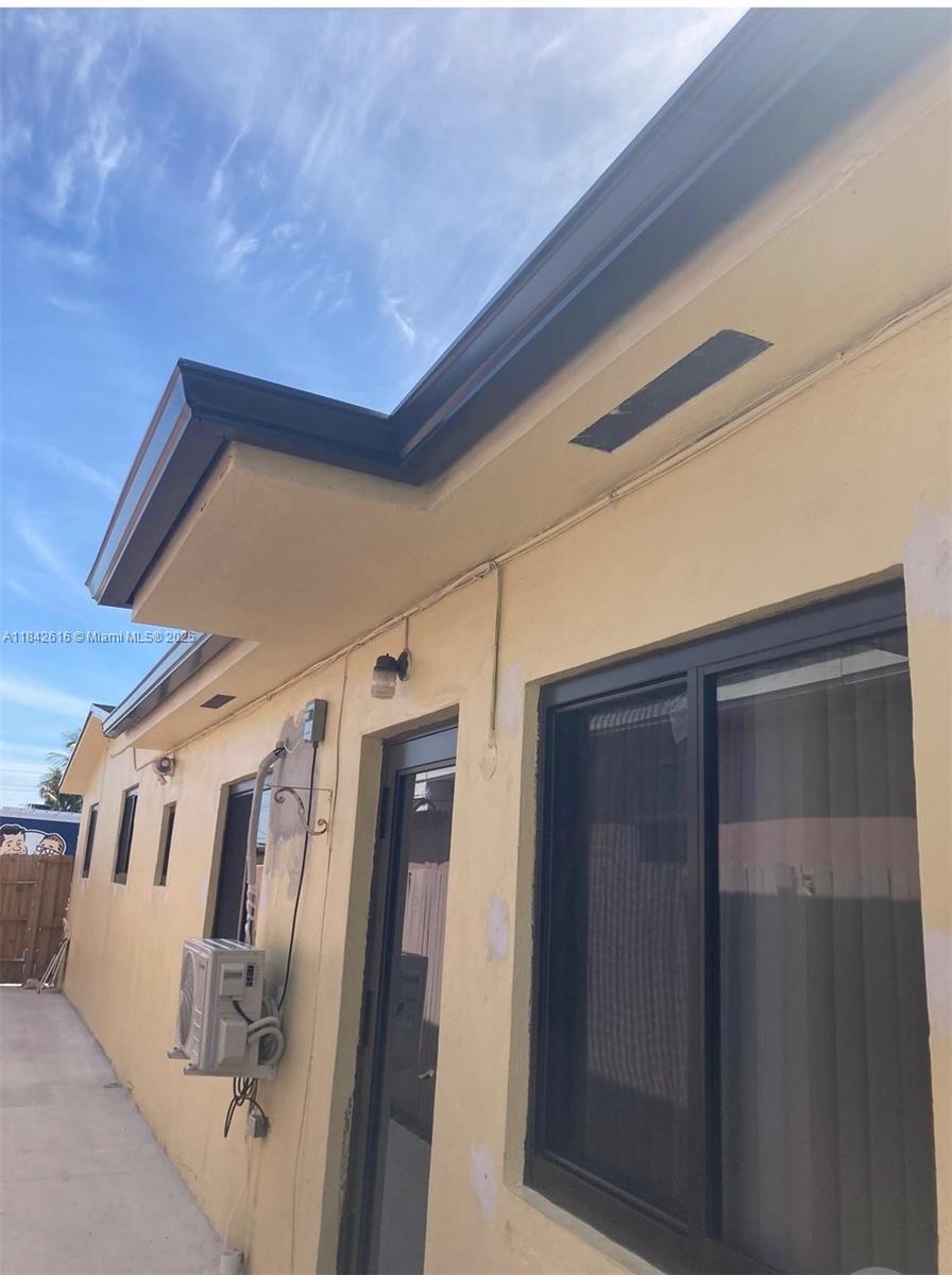 HIALEAH 7TH ADDN - Residential