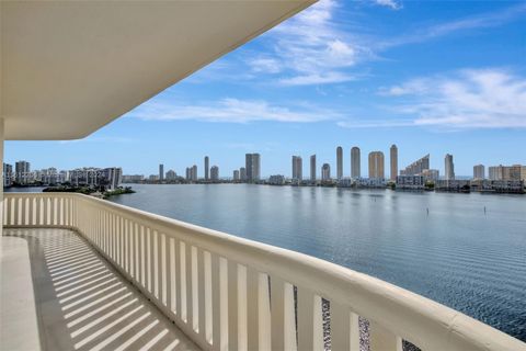 A home in Aventura