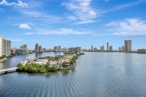 A home in Aventura