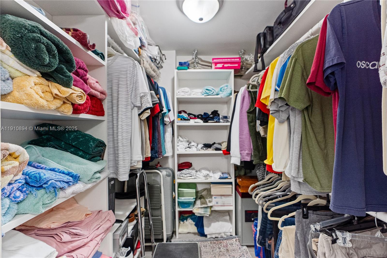 COLONY POINT 2 CONDO - Residential