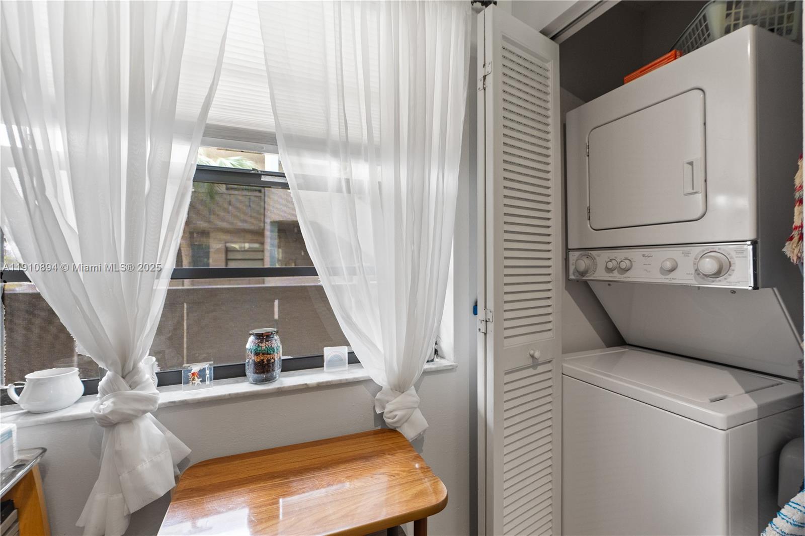 COLONY POINT 2 CONDO - Residential