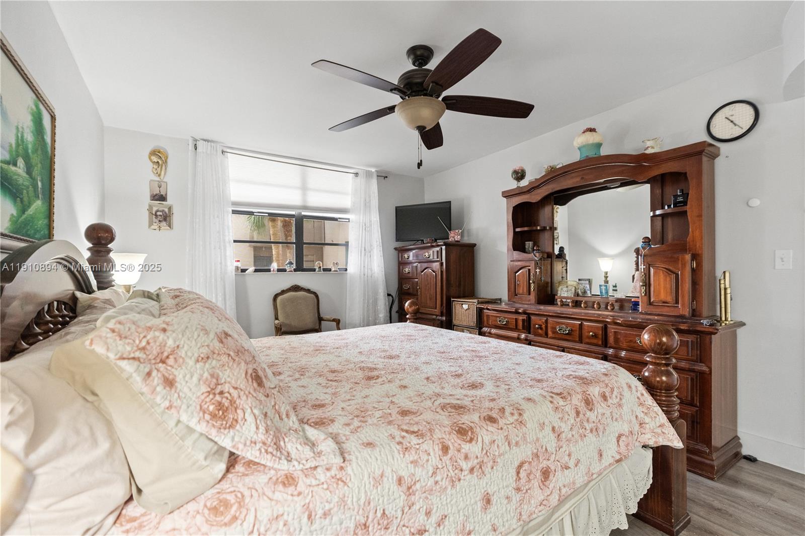 COLONY POINT 2 CONDO - Residential