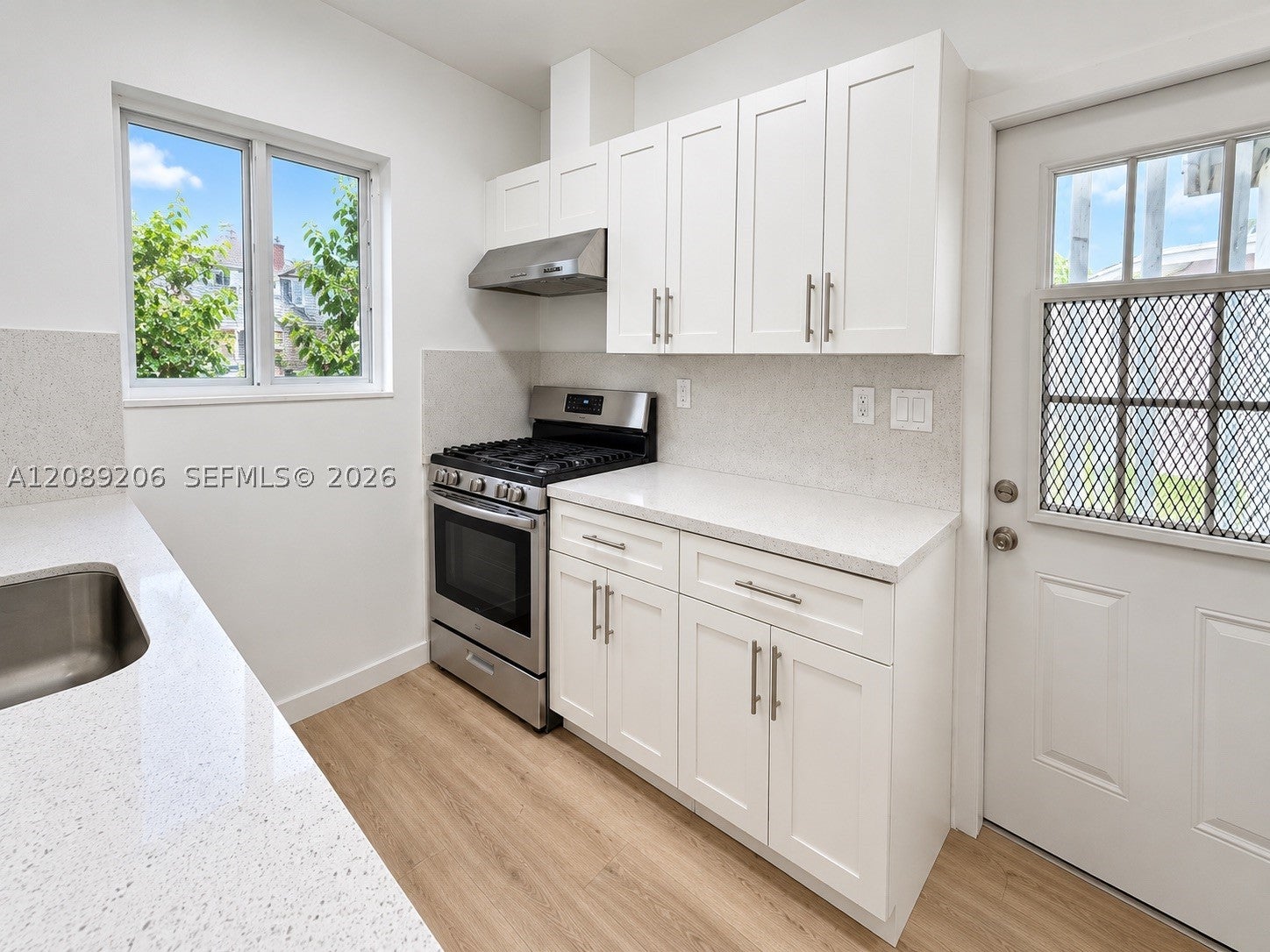 545 NW 29th Ave