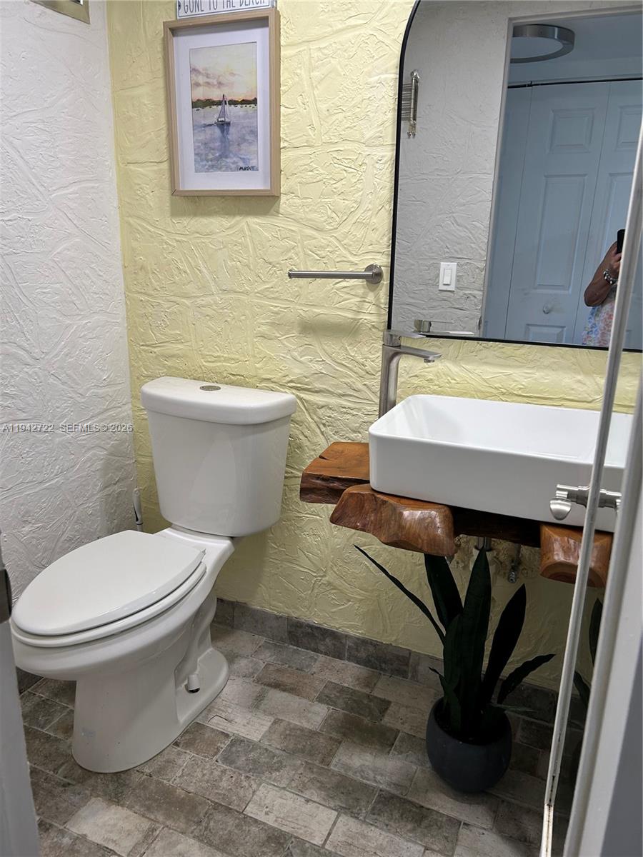 NORTHAMPTON CONDOS - Residential