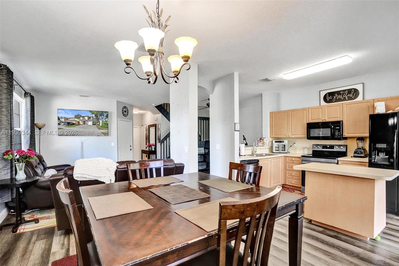 NEXT SUNRISE ENSEMBLE - Residential