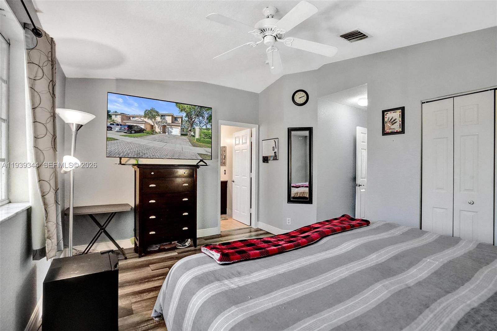 NEXT SUNRISE ENSEMBLE - Residential