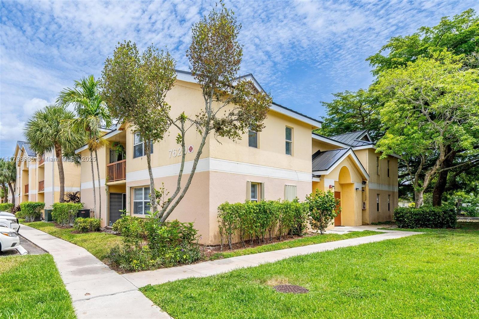 Property for Sale at 7620 Westwood Dr 216, Tamarac, Broward County, Florida - Bedrooms: 4 
Bathrooms: 2  - $314,900