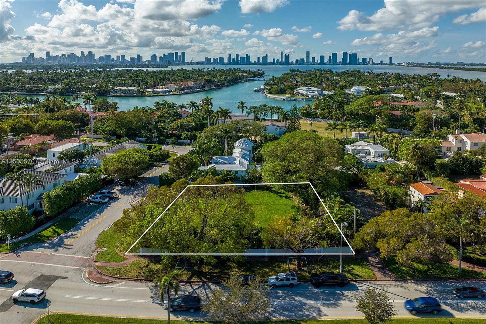 AMD PLAT OF SUNSET LAKE S - Land