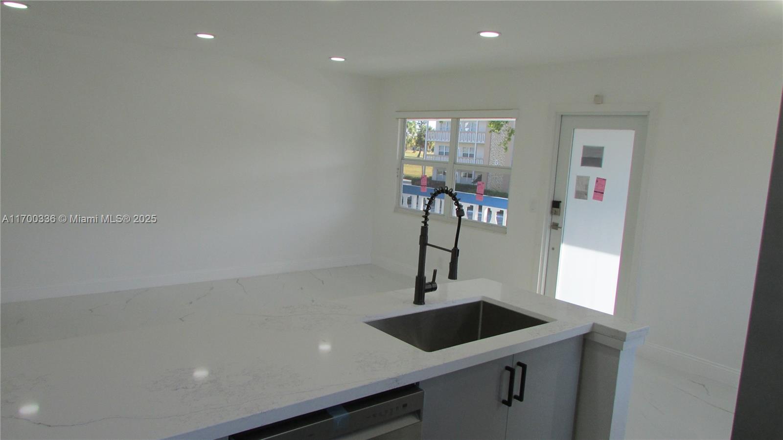 VENTNOR F CONDO - Residential